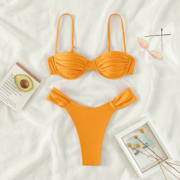 Dame bikini-sæt med elegant balconette-overdel og højskåren trusse Stilla