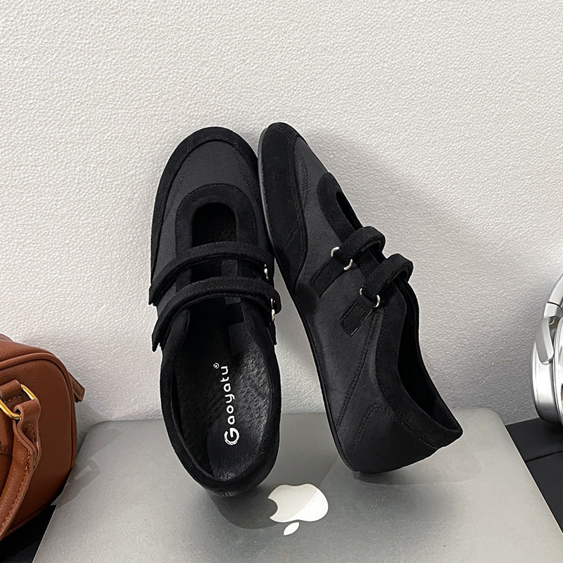 Dame Mode Ballerinas med justerbare remme og komfortabel indersål Stilla