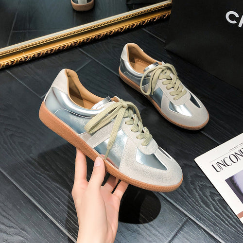 Dame Sneakers med reflekterende overmateriale og skridsikker gummisål Stilla
