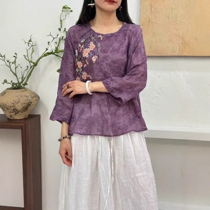 Dame broderet linned blouse med trekvartærmer Stilla