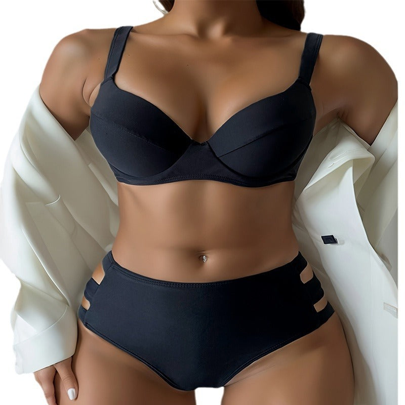 Damer højtaljet bikini med unikke cut-out-detaljer Skovae