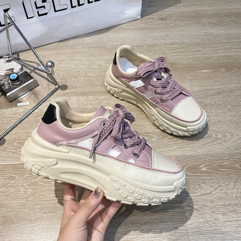 Dame platform sneakers med innovativt såleprofil og åndbar overfladestruktur Stilla