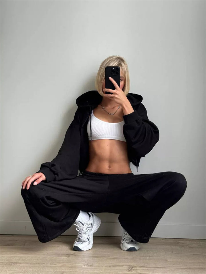 Dames afslappet tracksuit med generøs pasform og praktisk hætte Skovae