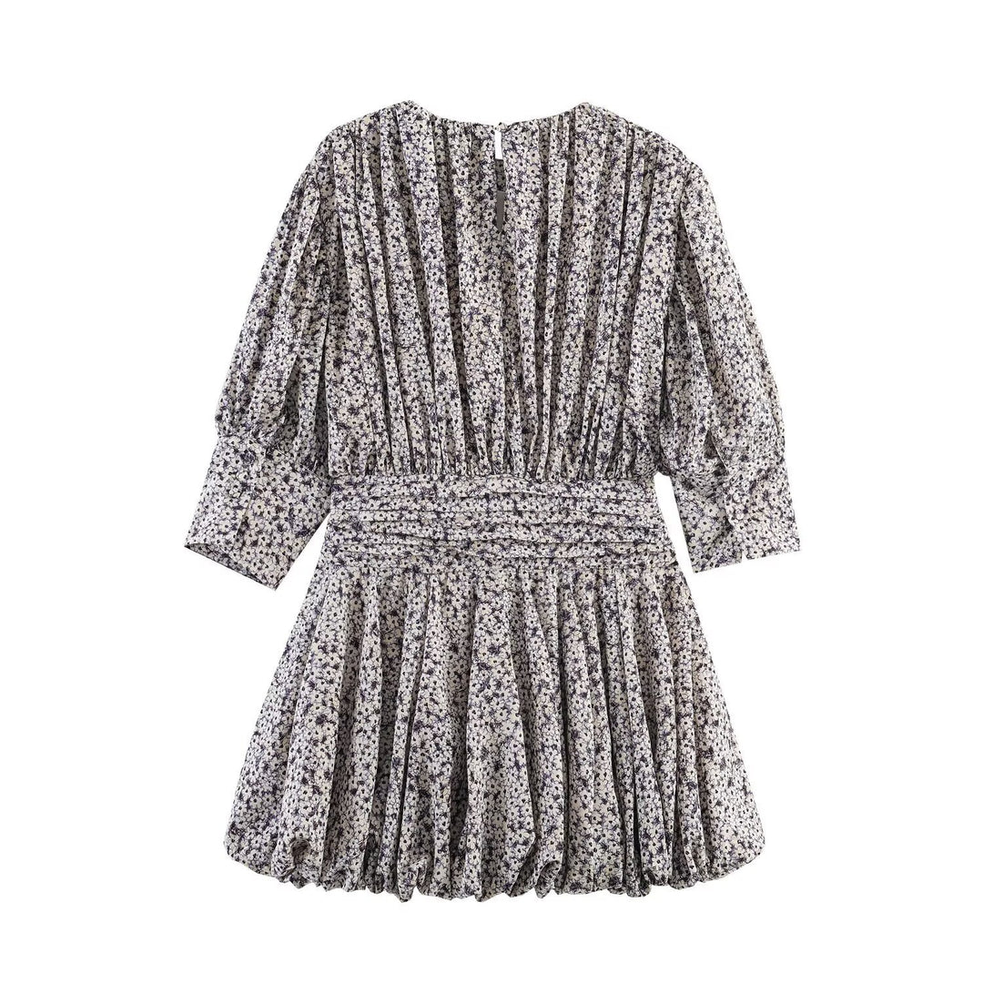 Dame Kort Ruffled kjole med elastisk taljebånd og voluminøst skirt Skovae
