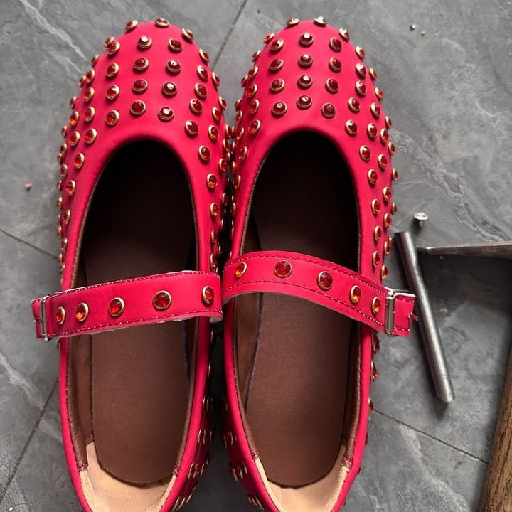 Damer Ballerinas med dekorative strassapplikationer og justerbar rem Stilla