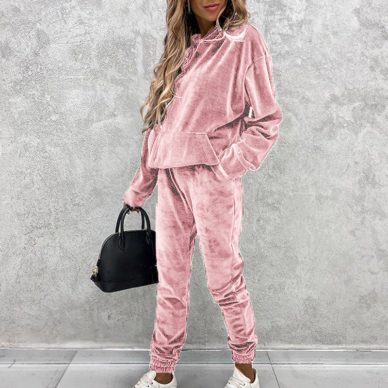 Dame Velour Lounge-sæt med praktiske lommer og modebevidst snit Stilla