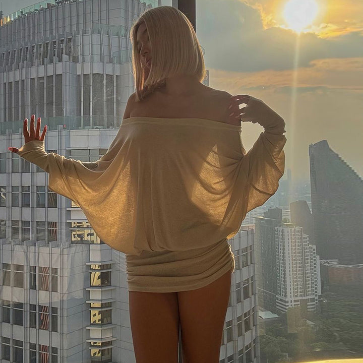 Dame Off-Shoulder Minikjole med afslappet snit og blødt materiale Skovae