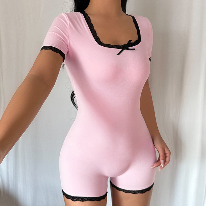 Damen elegante Schlafanzug-Jumpsuit mit Spitzenakzenten Skovae