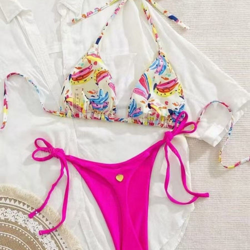 Dame bikini-sæt med farverigt frugtmønster og sidelæns knude Skovae