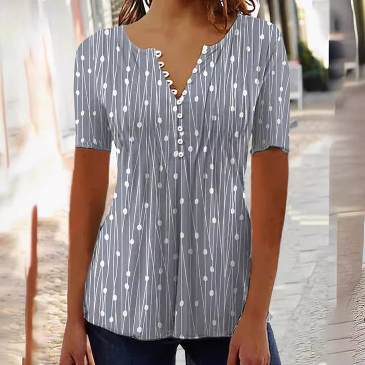 Dame kortærmet bluse med dekorativt knapdesign Stilla