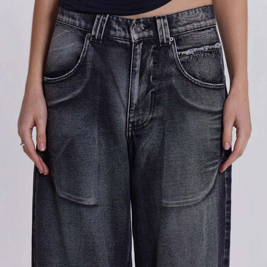 Dame brede jeans med kunstnerisk vinge-design og unikke detaljer Skovae