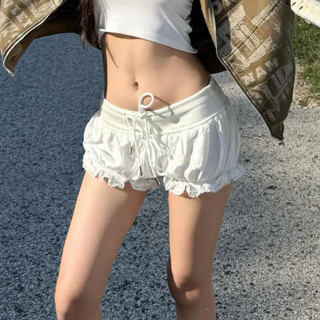 Dame fashionable ternet stof pyjamas shorts med blonde og elastisk talje Skovae