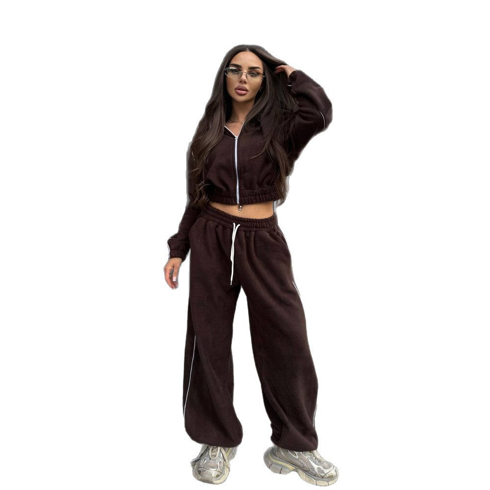 Kvinders afslappede cropped hoodie og brede joggebukser sæt Skovae
