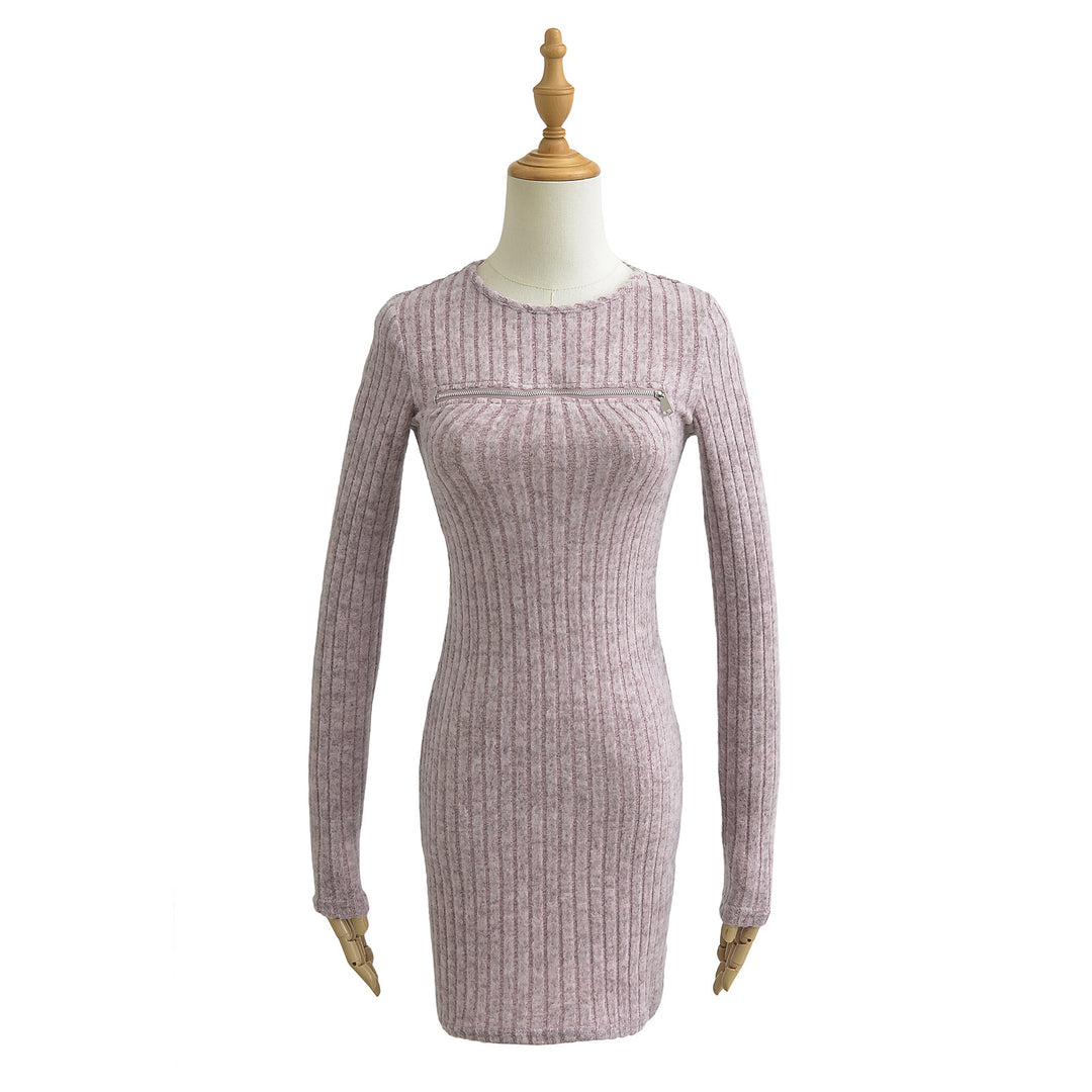 Dame strikkjole med lynlås og elegant ribdesign Stilla