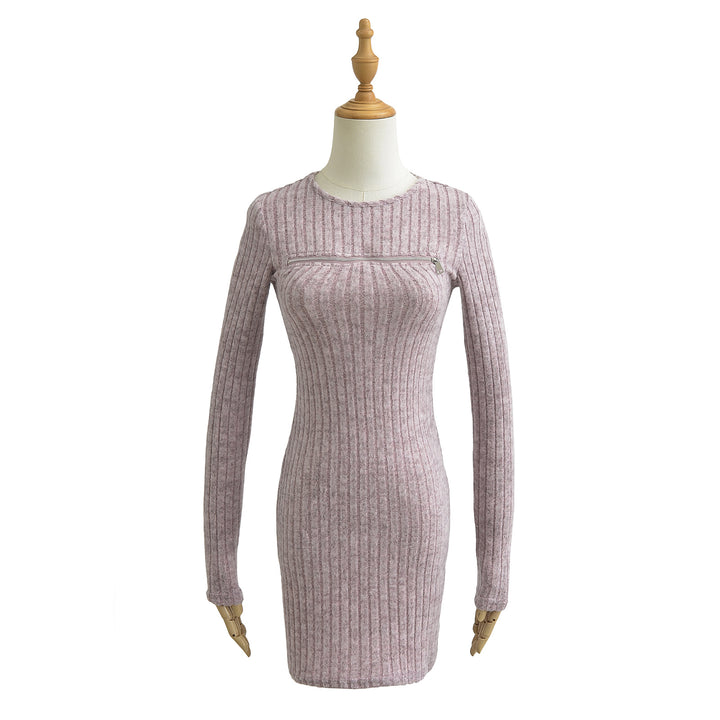 Dame strikkjole med lynlås og elegant ribdesign Stilla