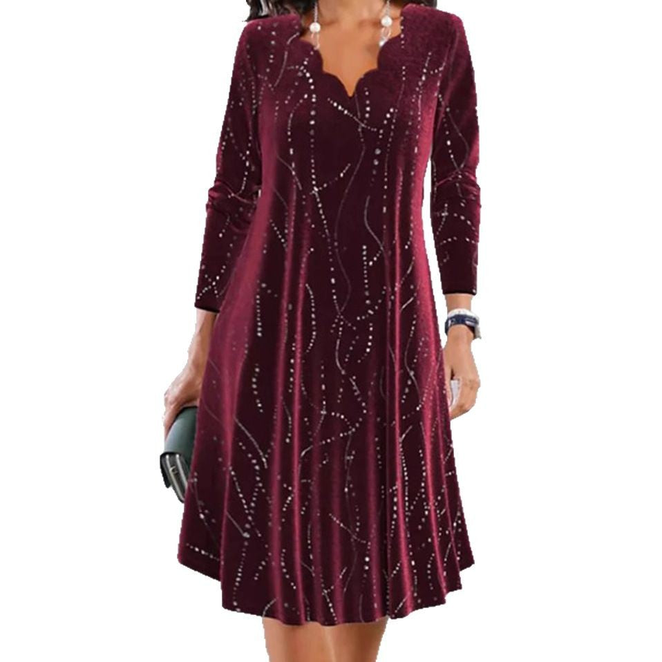 Dame Elegant Scallop-design Kjole med Glitter-applikationer Stilla