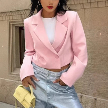 Dame Kort Blazer med afslappet snit og fashionable detaljer Stilla