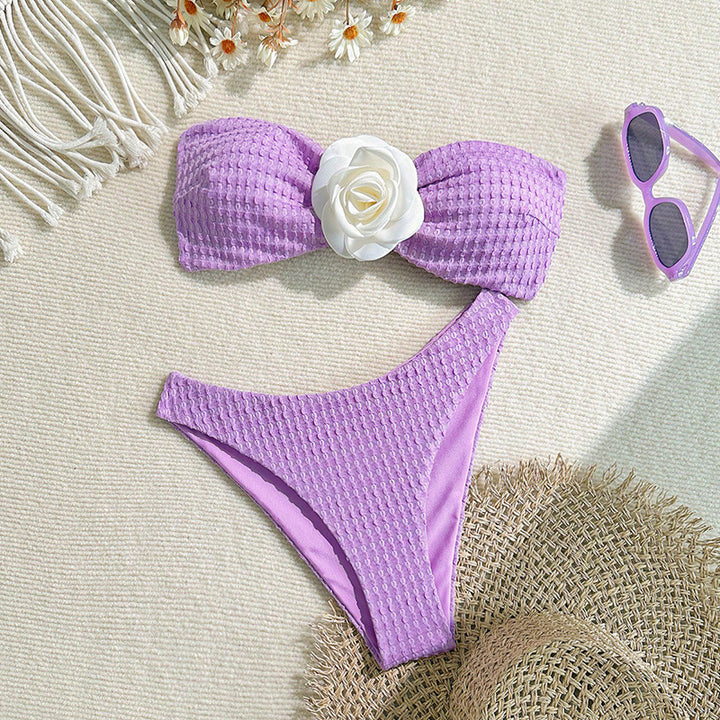 Dame bandeau-bikini med dekorative blomsterdetaljer og høj benudskæring Skovae