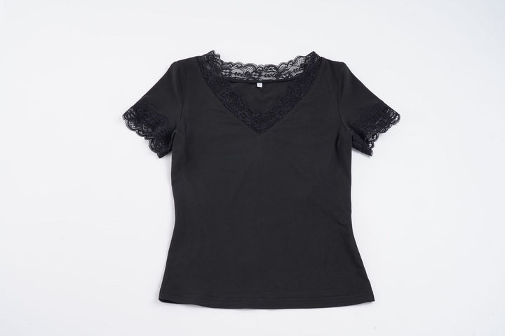 Dame T-shirt med spidsesyning og V-udskæring Skovae
