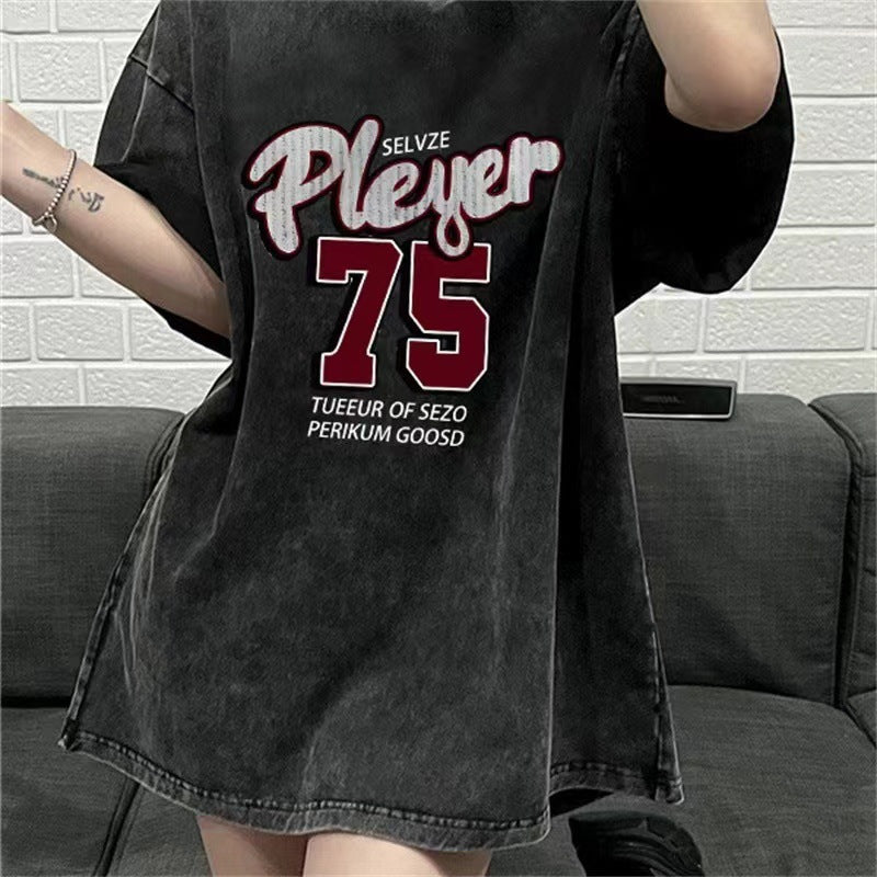 Dame Oversized T-shirt med sporty skrifttype og afslappet pasform Stilla