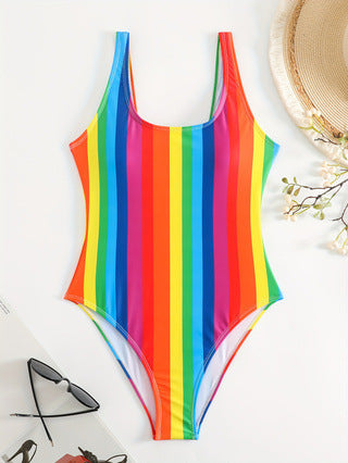 Damer én-delt sporty badedragt med moderigtigt tie-dye-design Skovae