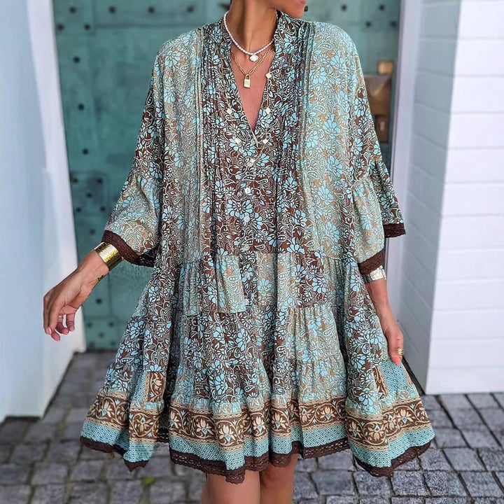 Dame nan luftig Boho-stofkjole med V-udskæring, brede flagermusærmer og spidsborde Skovae