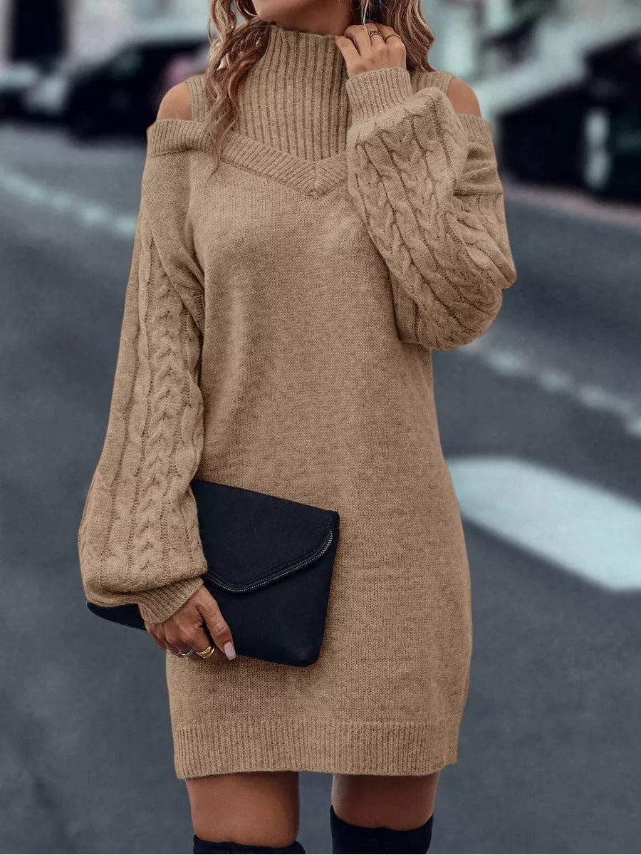 Kvindernes strik kjole med asymmetrisk off-shoulder design og voluminøse ærmer Stilla