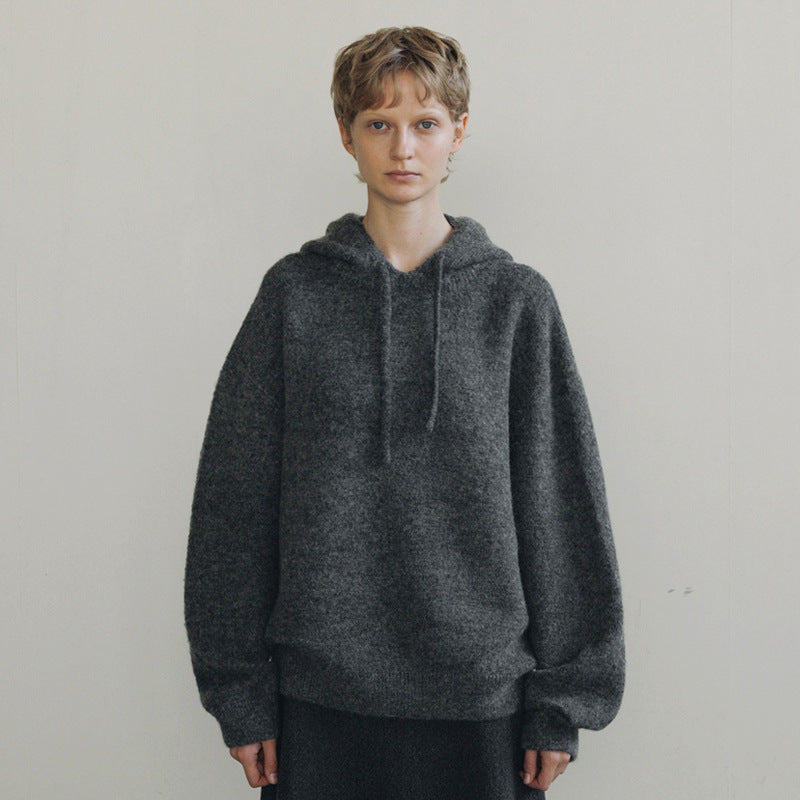 Damer afslappet hoodie lavet af blødt strikkemateriale med hætte og oversized snit Stilla