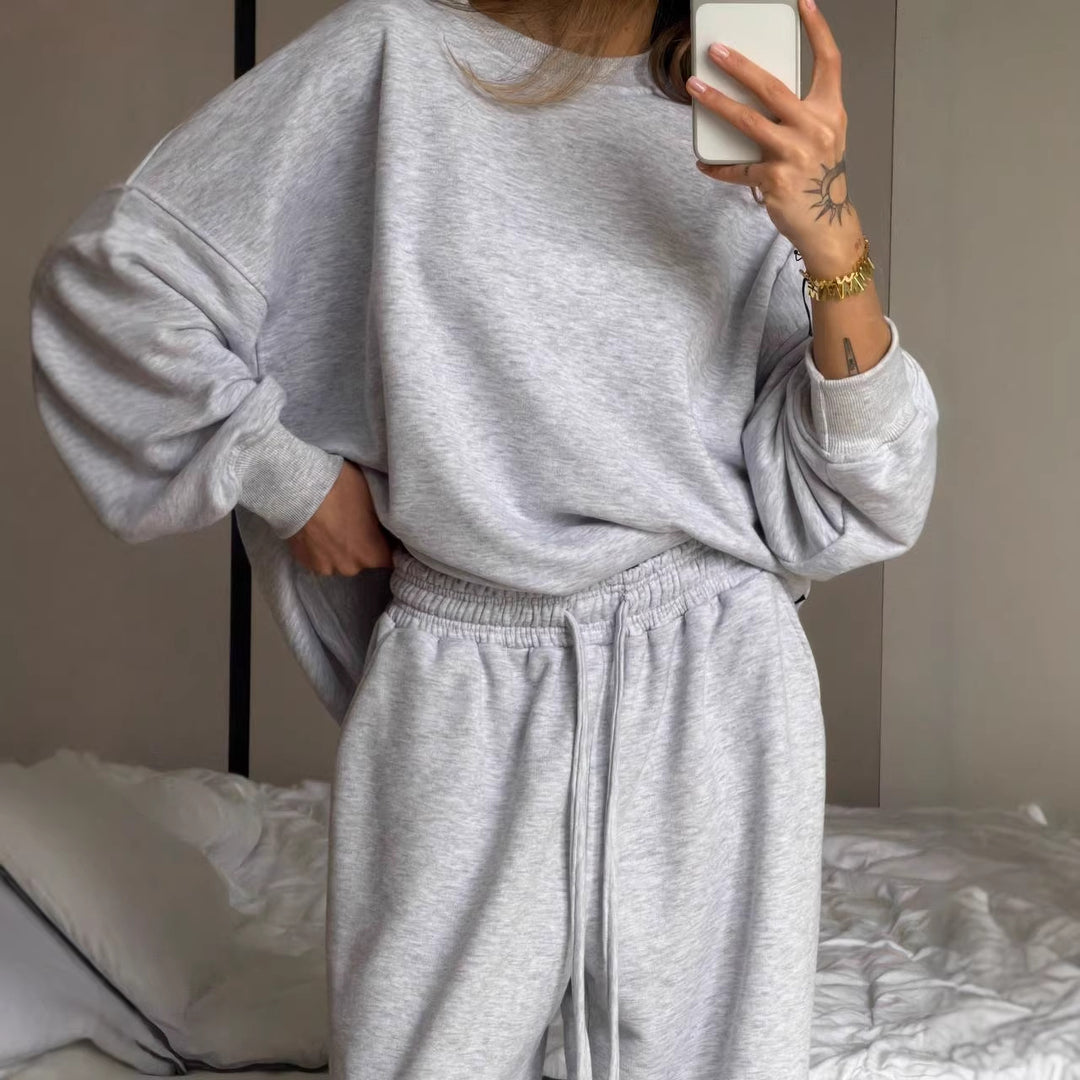 Kvindernes oversized sweatshirt med afslappet pasform og brede manchetter