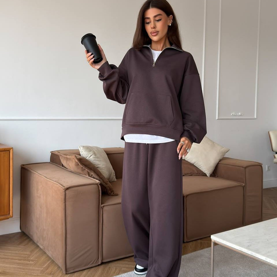 Kvinders sporty pullover med halvlukning og brede bukser Skovae
