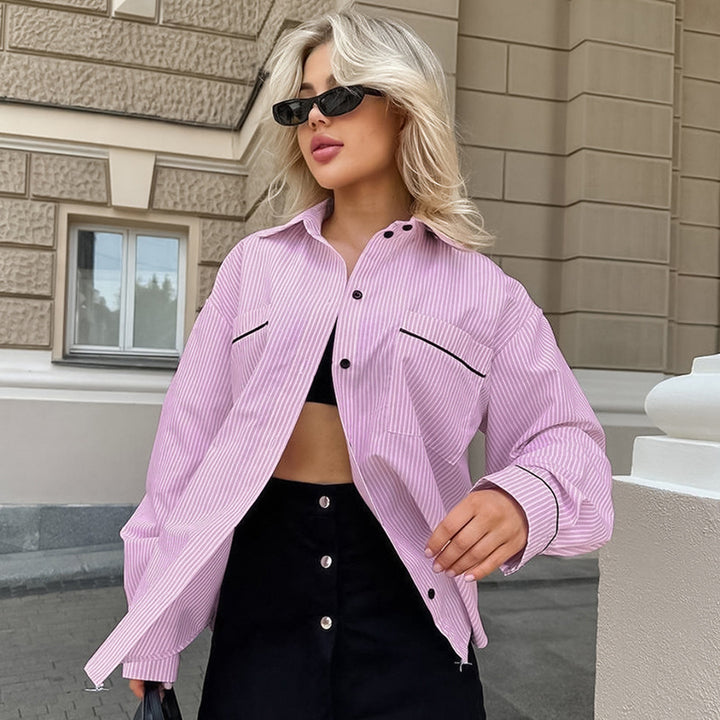 Dame stribet overshirt med kontrasterende knapdetaljer Stilla