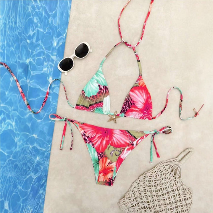 Dame triangel-bikini med blomsterdesign og justerbare bånd Skovae