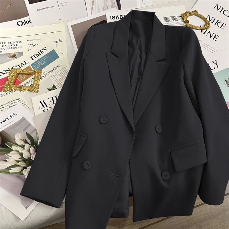 Kvinders dobbeltradet blazer med elegant snit Stilla