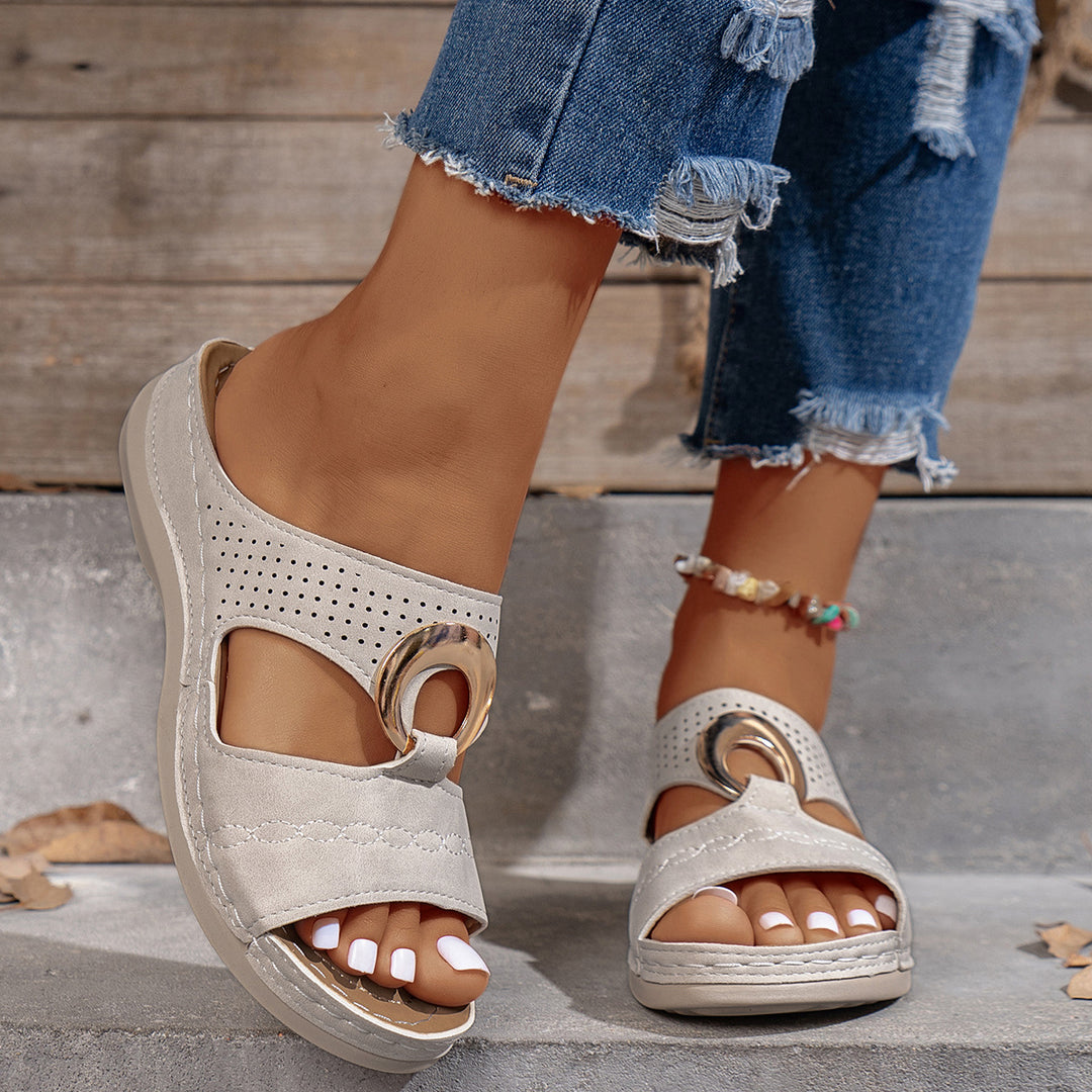 Dame Komfortable og stilfulde sandaler med fashionable detalje Stilla