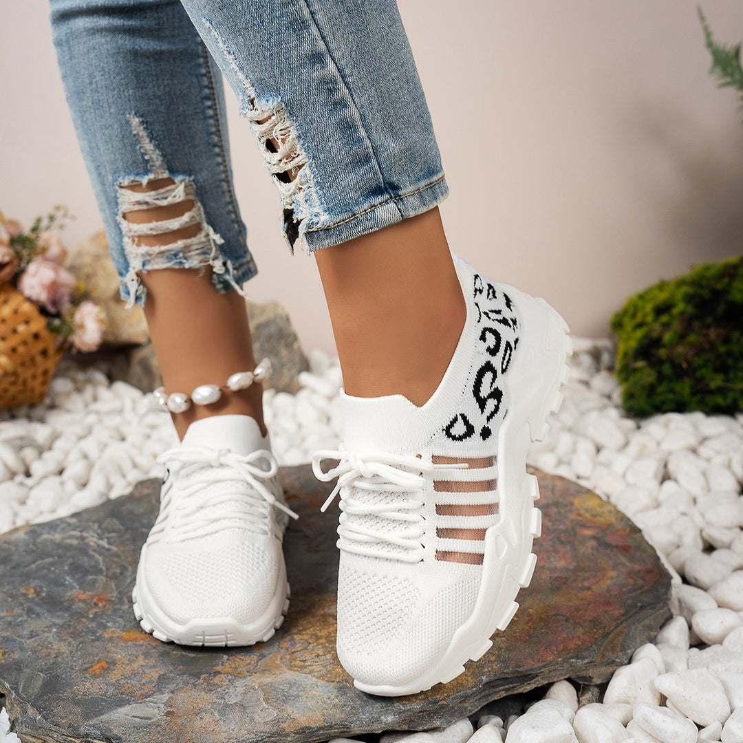 Dame sporty sneakers med åndbart overmateriale og skridsikker sål Stilla