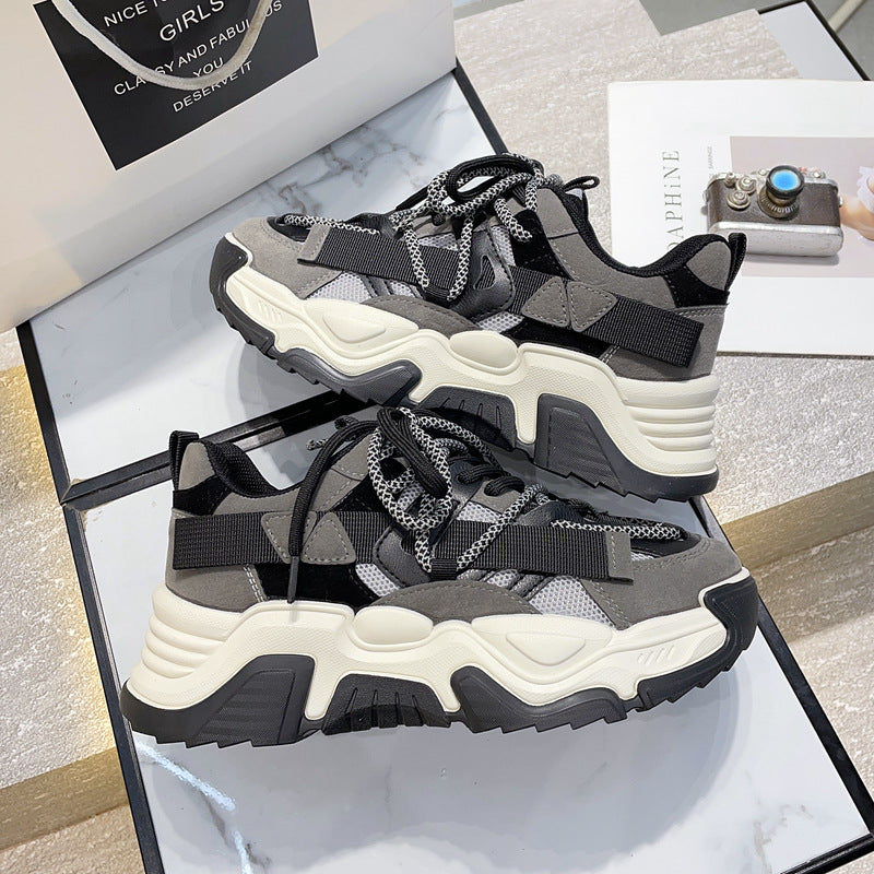 Dame Sporty Chunky Sneakers med innovativt såleprofil og åndbar overfladestruktur Stilla