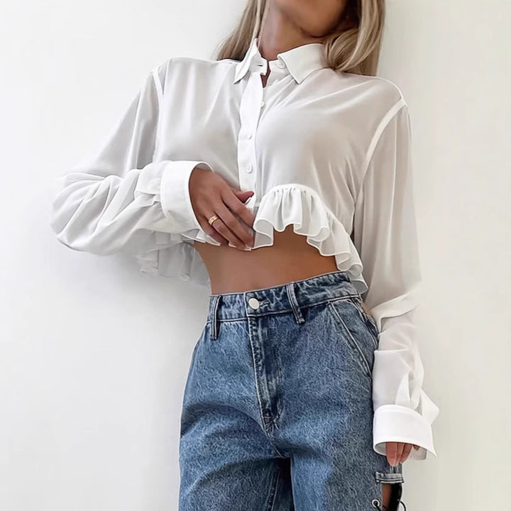Dame Crop-bluse med flæseafslutning og moderne ballonærmer Stilla