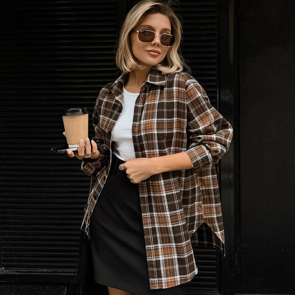 Dame flannel overshirt med moderne ternet mønster og casual snit Stilla