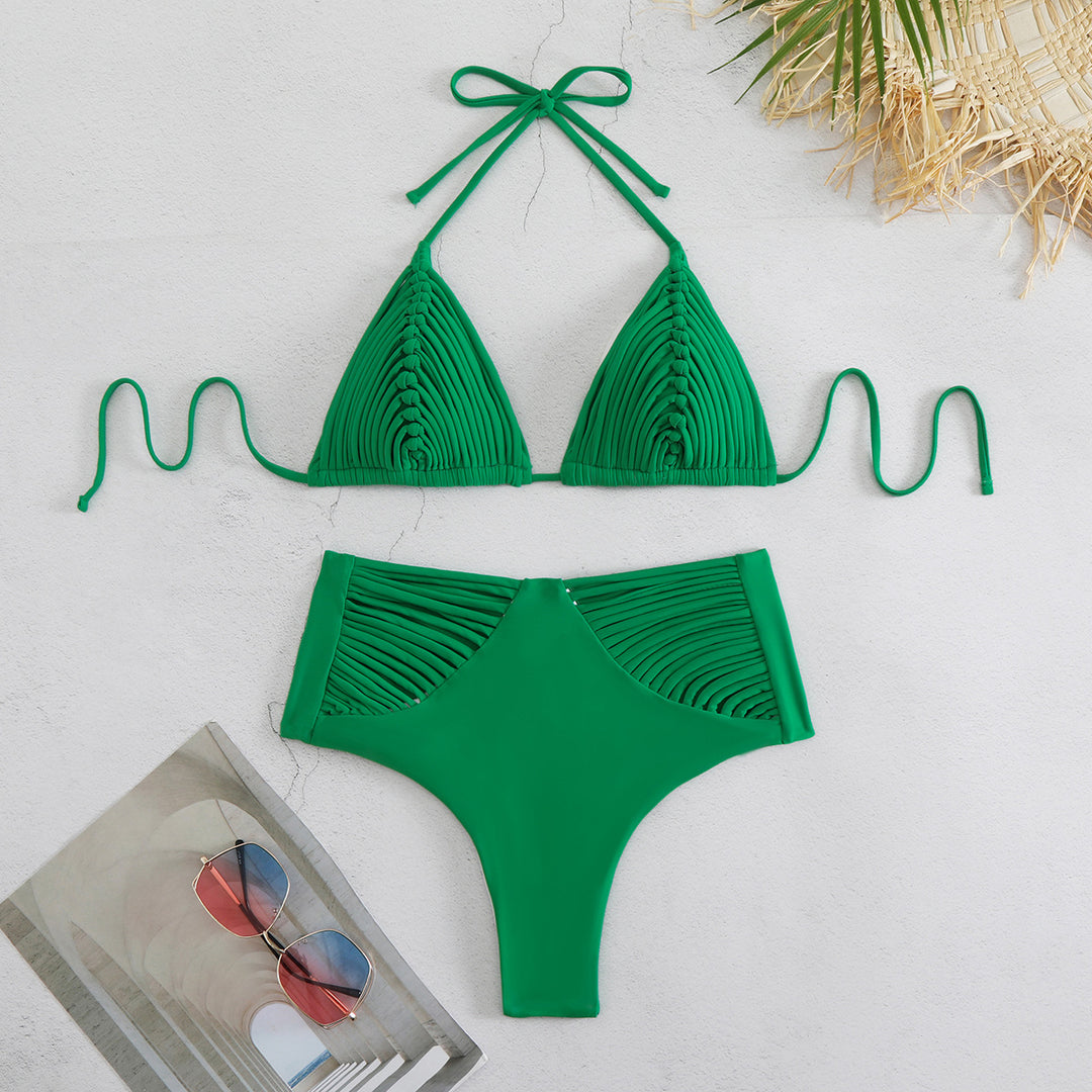 Dame bikini-set med innovativt ribbet design og dyb trusse Stilla
