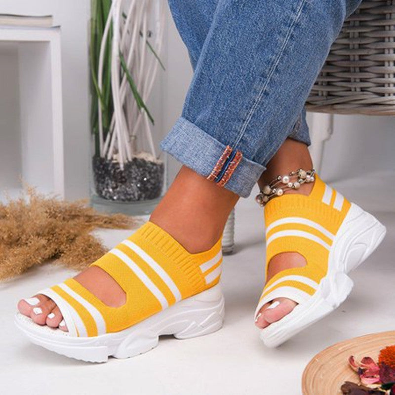 Dame Komfortable Sport-Sandaler med elastiske indsatser og moderne design Stilla