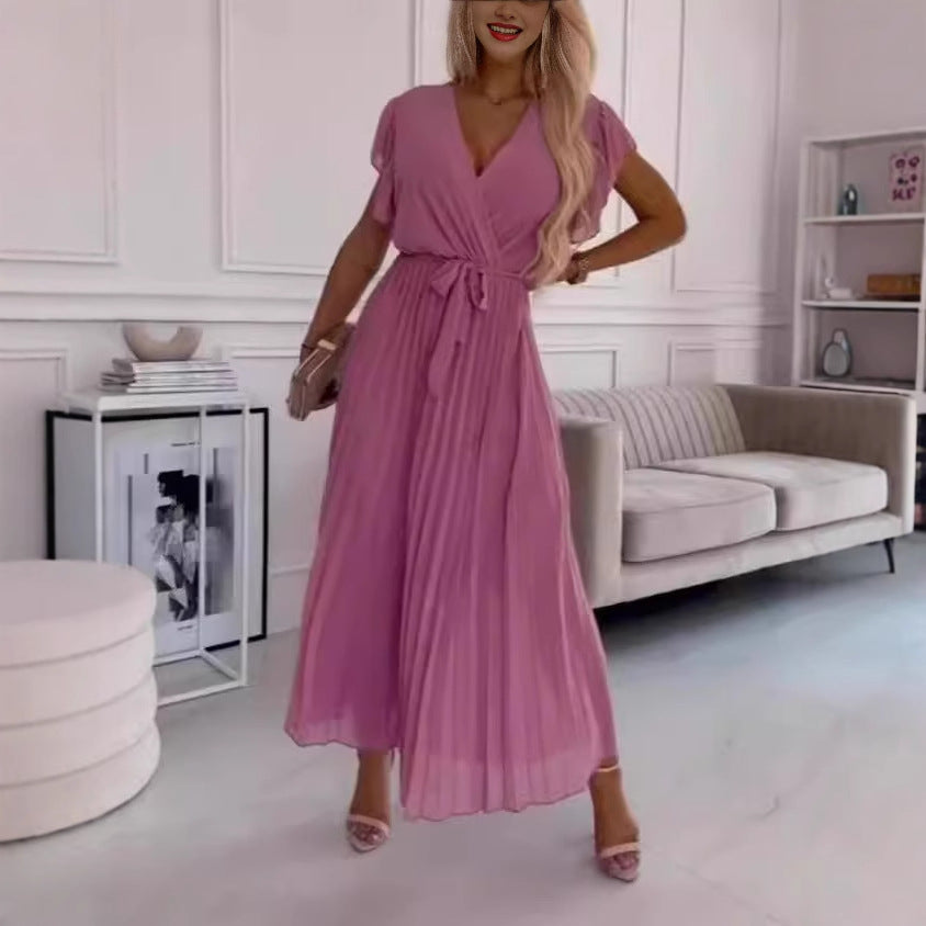 Dame maxikjole med elegant omslagsdesign og svajende flæserkirtel Stilla