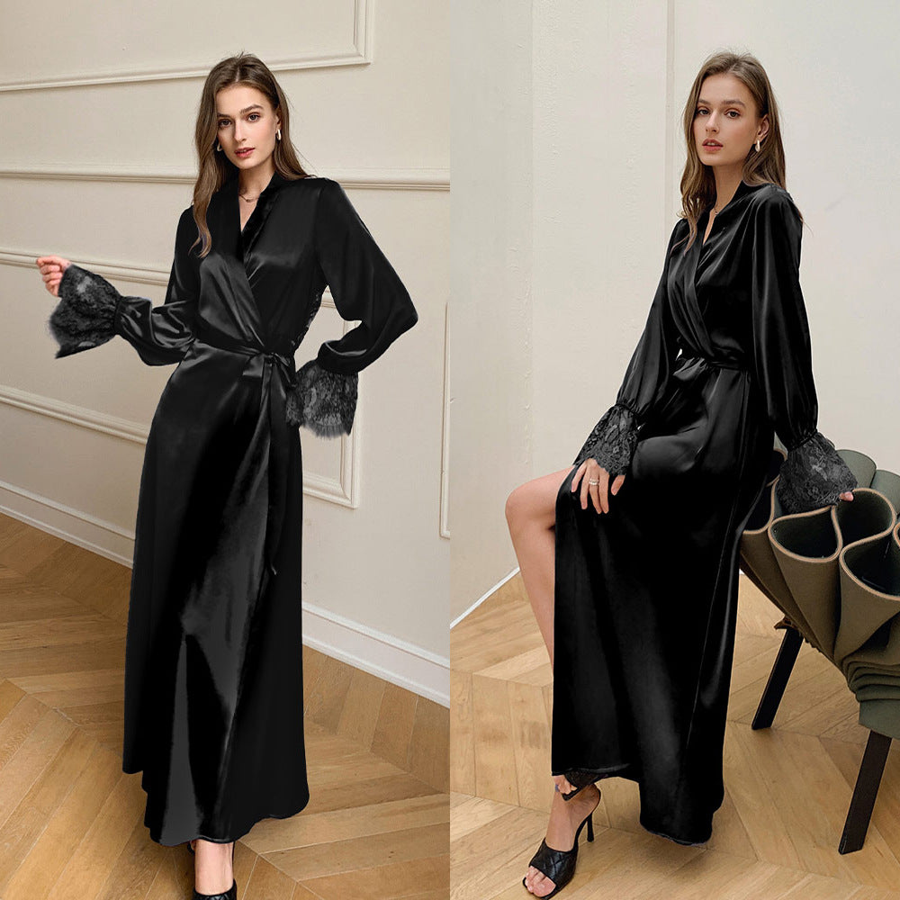 Dame elegant satin-maxikjole med dyb slids og spidsærmer Stilla