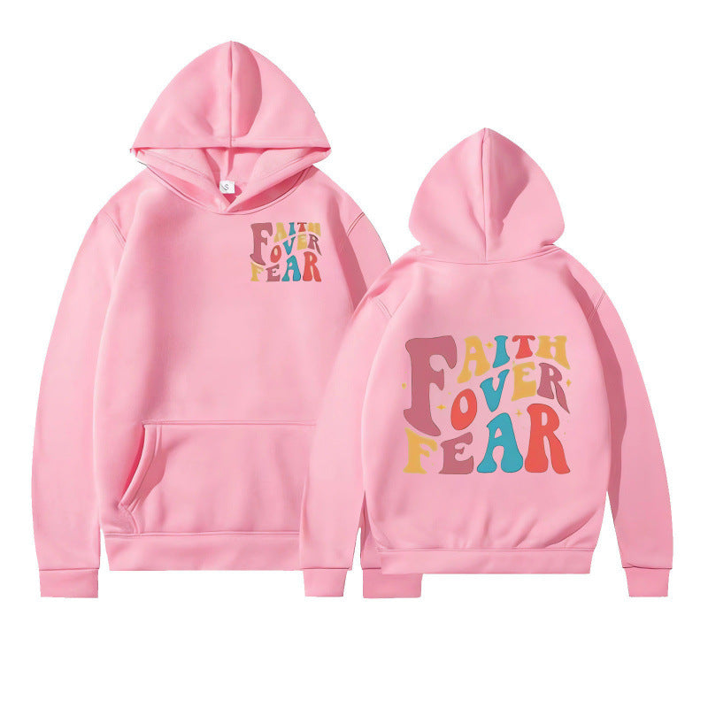 Kvinder hoodie med kreativ tekst og blødt indre fleece Skovae