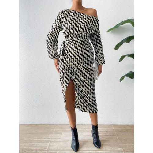 Dame viklekjole med asymmetrisk snit Stilla