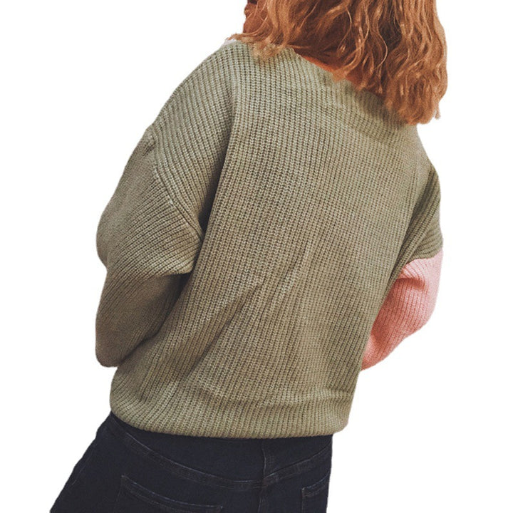 Kvinders strikket sweater med moderne omslagdesign og brede ærmer Stilla