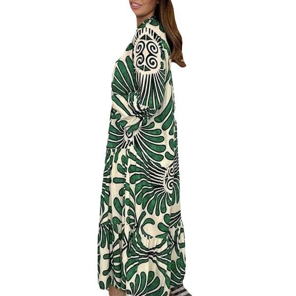 Dame Maxikjole med blomsterprint og vid pasform Stilla