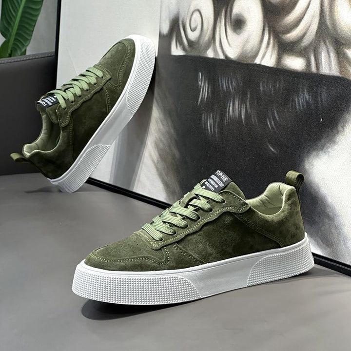 Dame Behagelige Sneakers lavet af kvalitets ruskind med skridsikker sål og fugtregulerende indersål Stilla