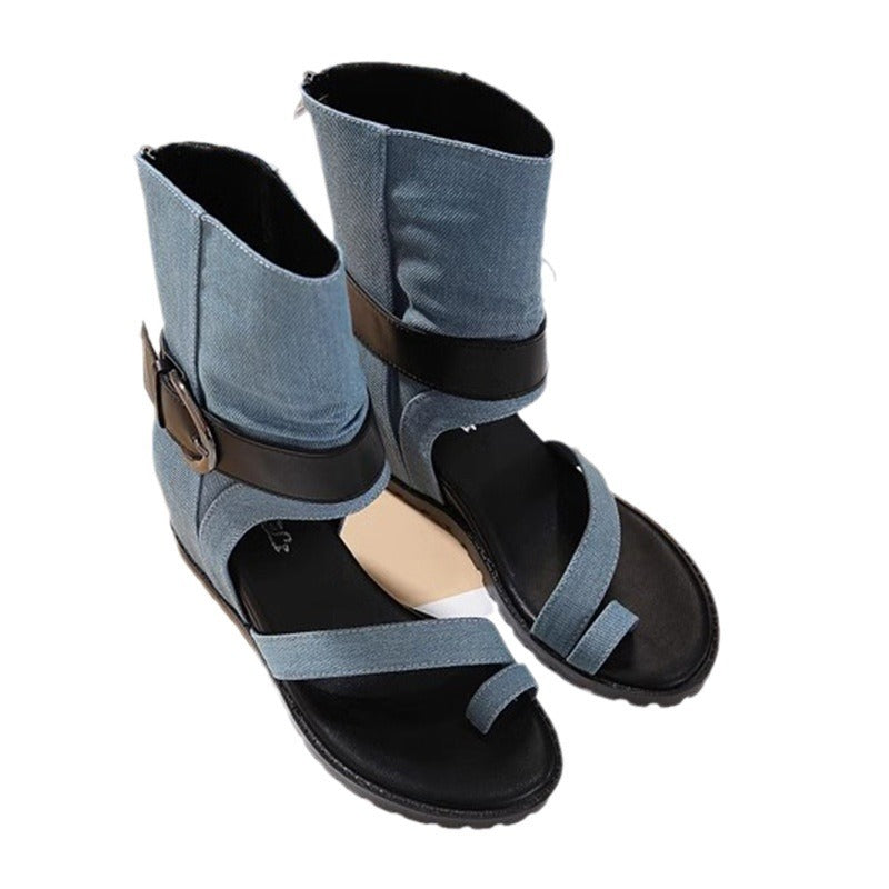 Dame Wedge-sandaler med moderne folder-design og justerbar rem Stilla