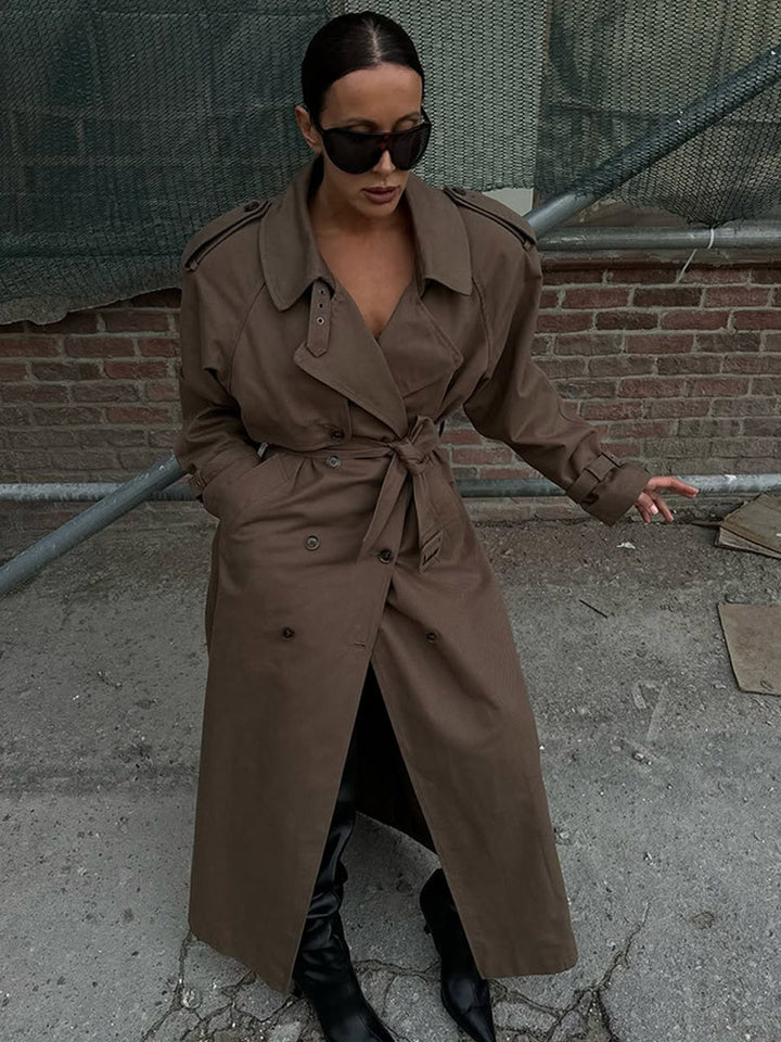 Dame elegant trenchcoat med taljebælte og højt lukket krave Stilla