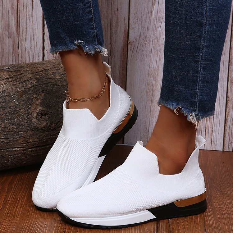 Dame Slip-On Sneakers med åndbart strik-overmateriale og fashionable accenter Stilla